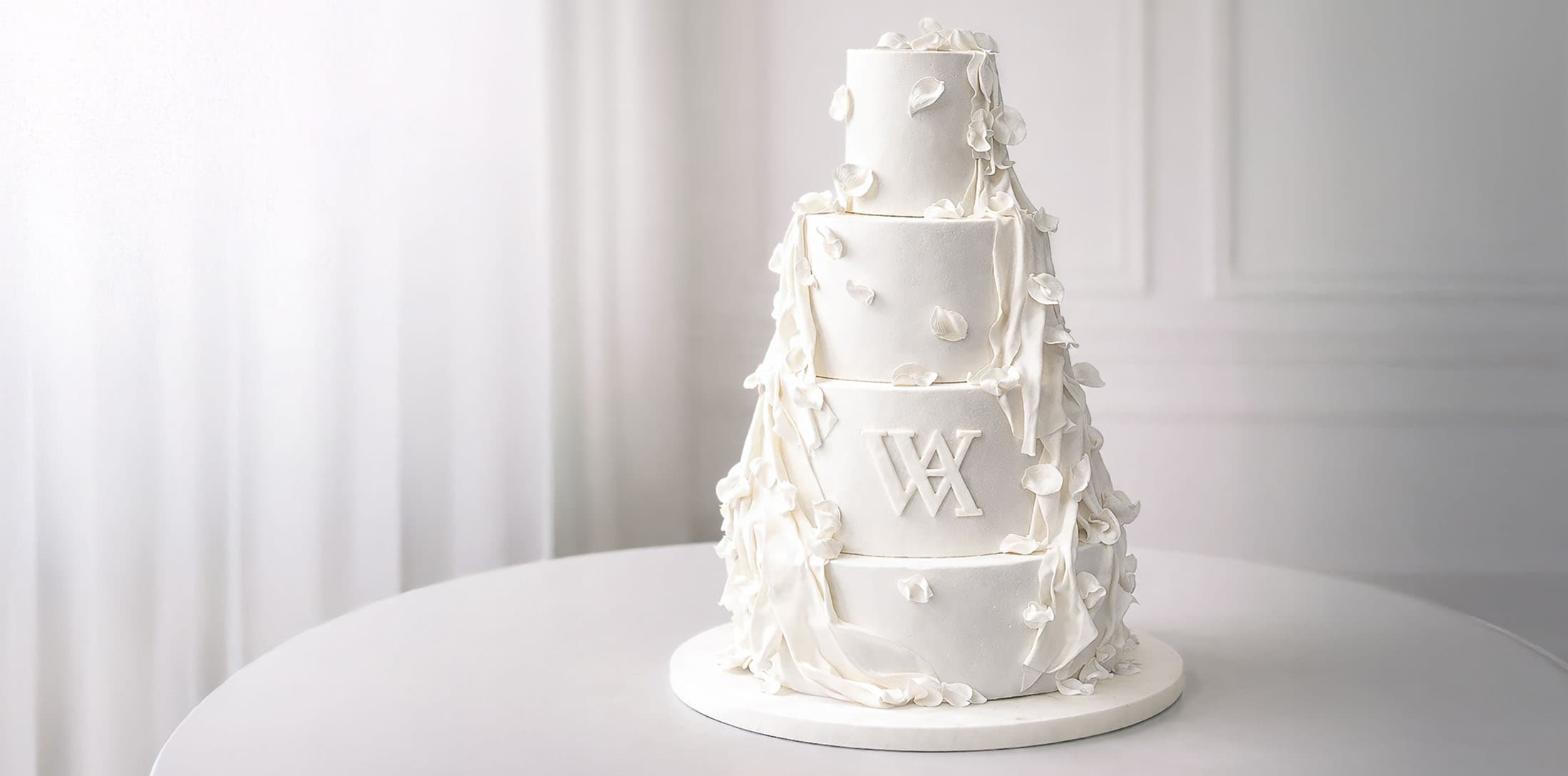 ウエディングケーキ