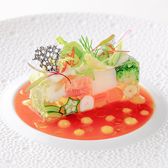彩野菜と海の幸のテリーヌ トマトクーリ フェンネルとEVOの香り