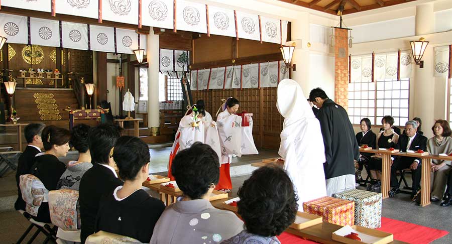 坐摩神社
