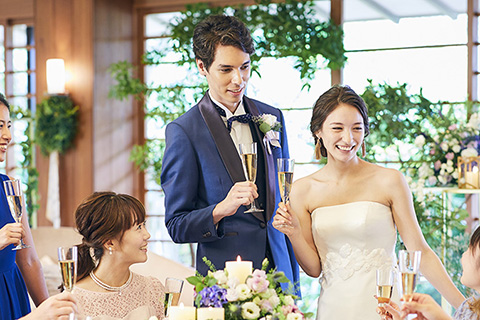 公式 22年内少人数限定 挙式 衣装 食事会付きスタンダードプラン ヒルトン東京ベイ 浦安 の結婚式 挙式プラン